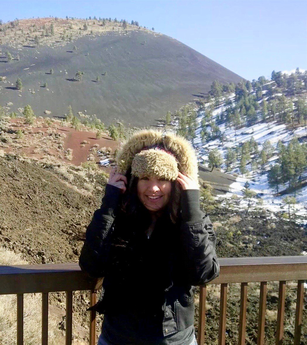 usd_business's tweet photo. #ShareMyStory: "Everything seemed easy until I landed my first job out of college and became the only woman on a team full of male financial analysts. I was unwittingly determined though and within 5 years, I moved up the ranks significantly...https://t.co/GIMAVcDkwb #USDbiz https://t.co/7rapmrvd1D