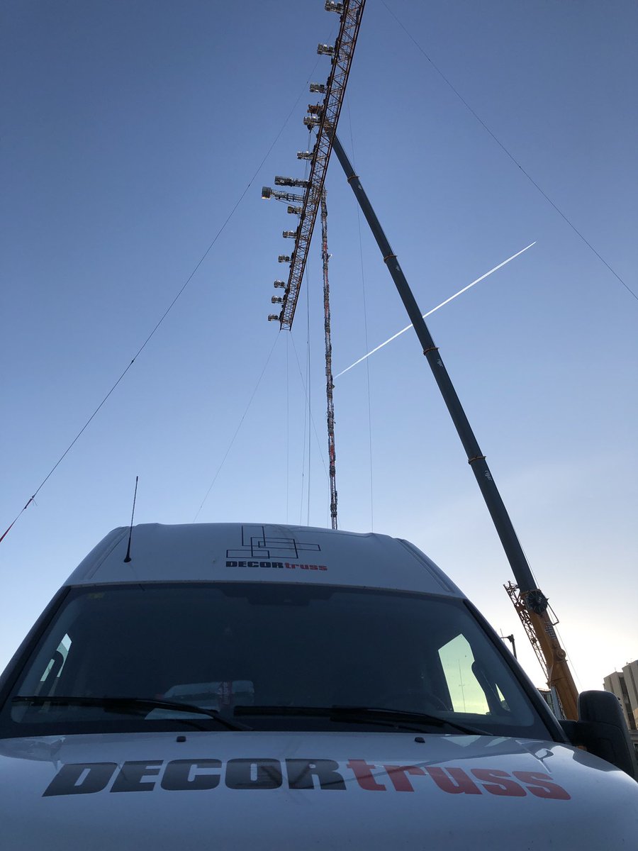 DECORtruss's tweet image. Todo preparado para la #nitdelfoc