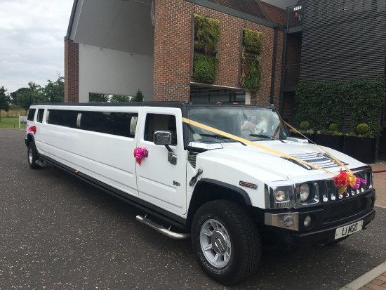 presidentallimo's tweet photo. Make your travel stylish and luxury by traveling in our #Hummer_limo_in_San_Jose. Hire our limo services now and enjoy traveling.
Contact us now at: (510) 771-4499 or 
Email at: contact@presidentiallimocs.com
More at: https://t.co/ki8eNQBdmu https://t.co/TPachLnau1