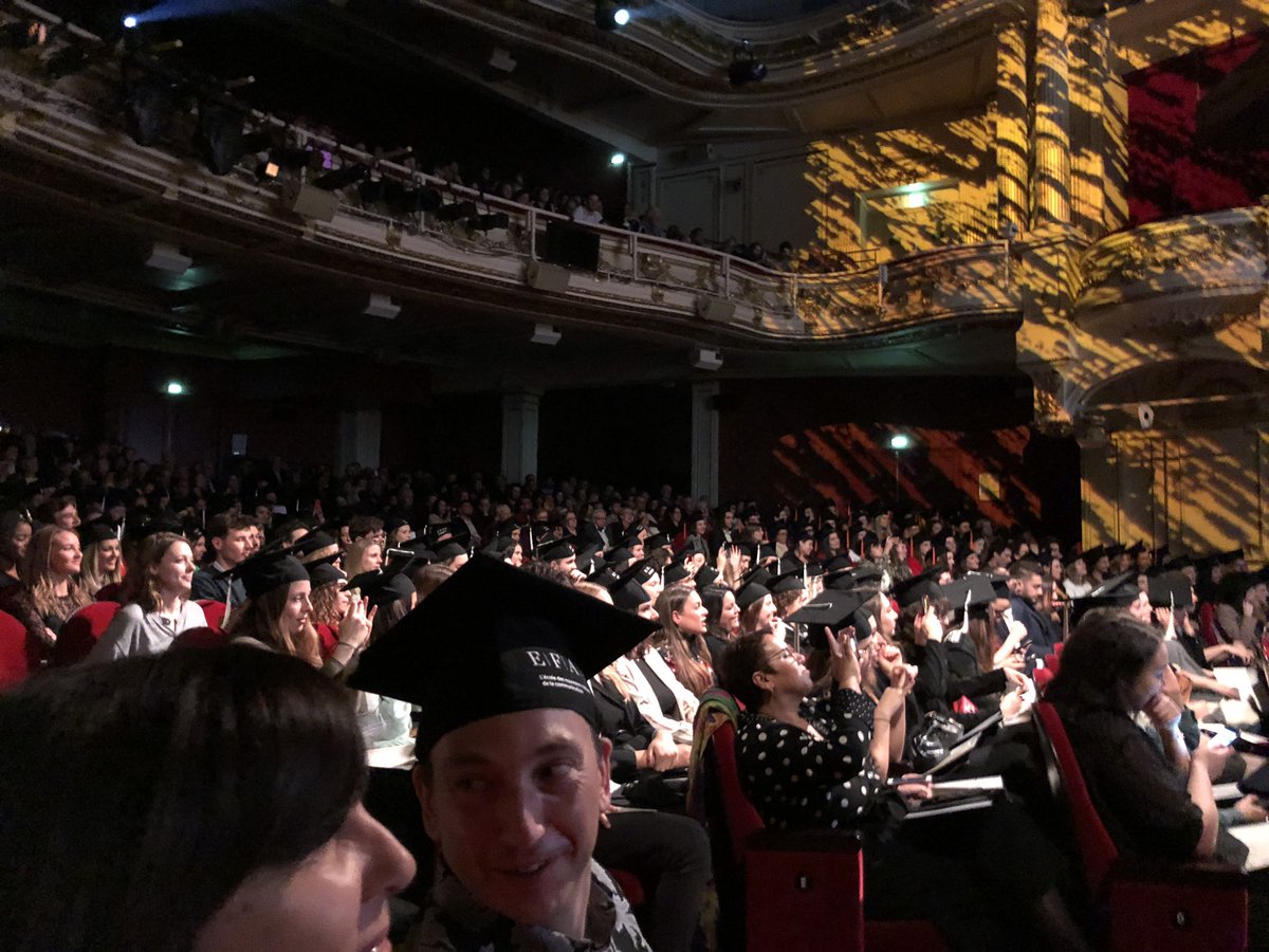 Ceux qui travaillent dans la culture ont une chance inouïe car c’est placer l’humain au centre de tout et promouvoir sa diversité. 
M. Maurice Levy remise des diplôme <a href="/mbadmb/">mbadmb</a> <a href="/Icart_Paris/">ICART Paris</a>
