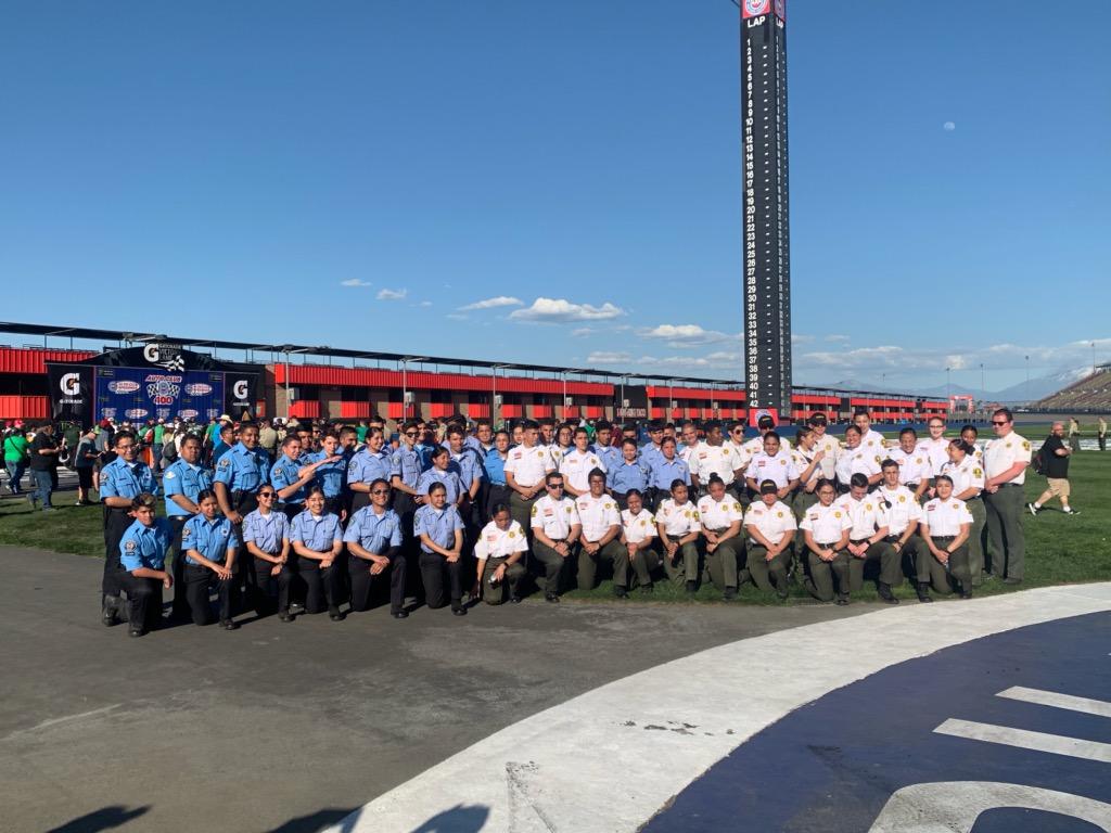 SBCUSDPOLICE's tweet photo. #Post304 had a great time working the #FontanaSpeedWay yesterday enjoy good holsome members of varying communities as they enjoyed a day at the #racetrack #SundayFunDay #Service https://t.co/3XMTlIPB4E