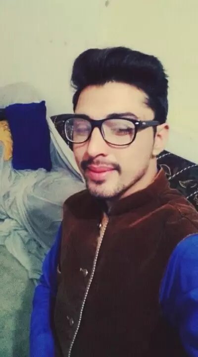 Rizikk1's tweet image. Hey babe, you should watch th #LIKEap. mobile.like-video.com/s/7W20CwB4U27_…