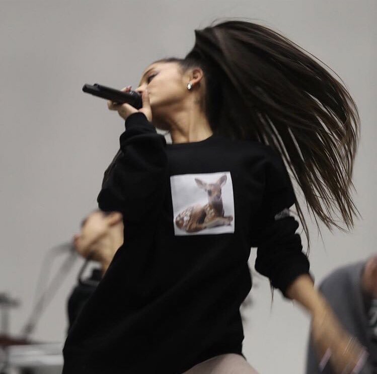 Pop Crave tweet media