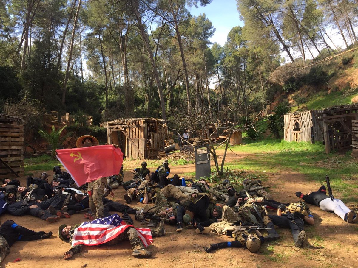 pentagonairsoft's tweet photo. Abrimos partida en el poblado del #bosque 🌳 este sábado y domingo ⏰ de 8 a 13h 💰 10€. 

Apto para quien el #buenrollo 😁, el #respeto ☘️ y el #compañerismo 👫 esté en su #estilodevida 💚. 

Apuntarse en 👉 bosque@pentagonairsoft.es 

#airsoft #airsoftbarcelona #airsoftespaña https://t.co/Tnw9Z4mTIU