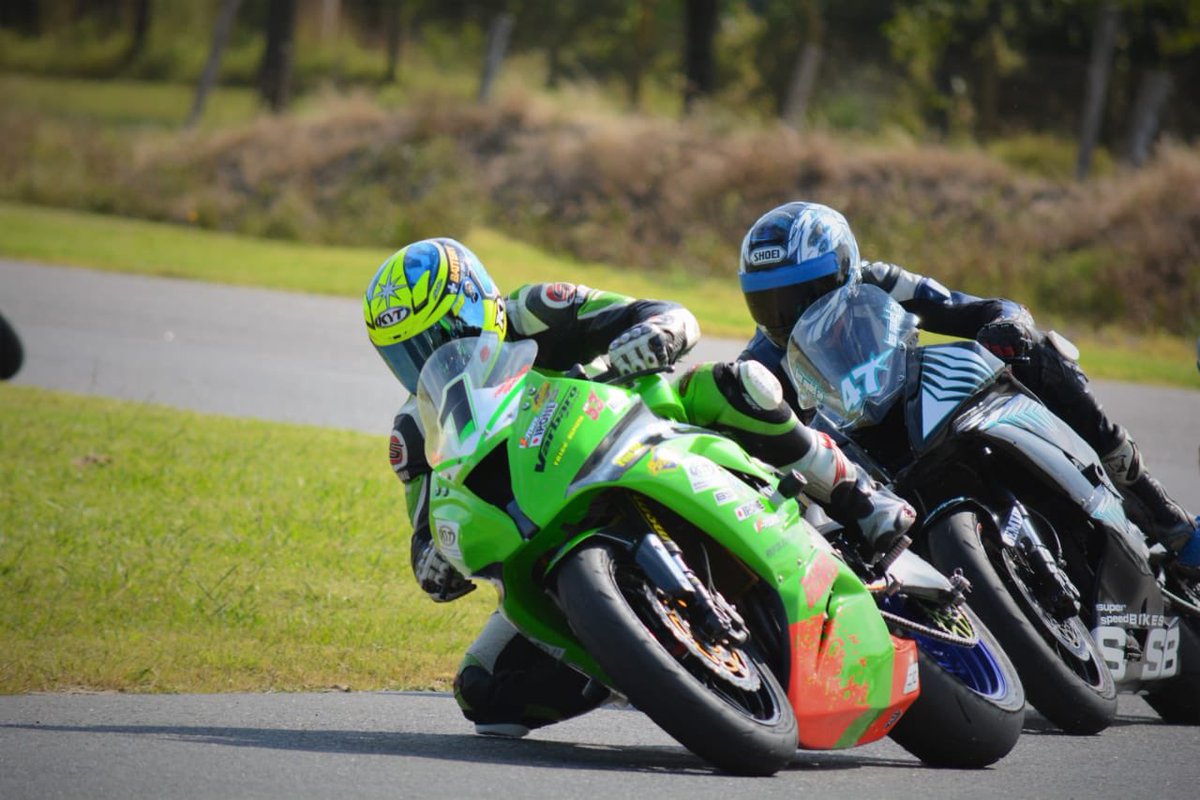GustavoCrespoOk's tweet photo. Imágenes del #CampeonatodeVelocidadBA. #febomtv #febommotociclismo https://t.co/SVUn9R5ZWH