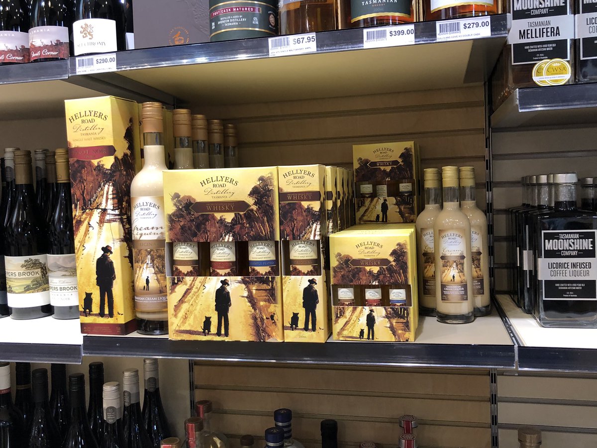 lesleyf's tweet image. #HellyersRoad #whisky #singlemalt #whiskycream @Tasmaniaandbeyond @hobartairport #hobart