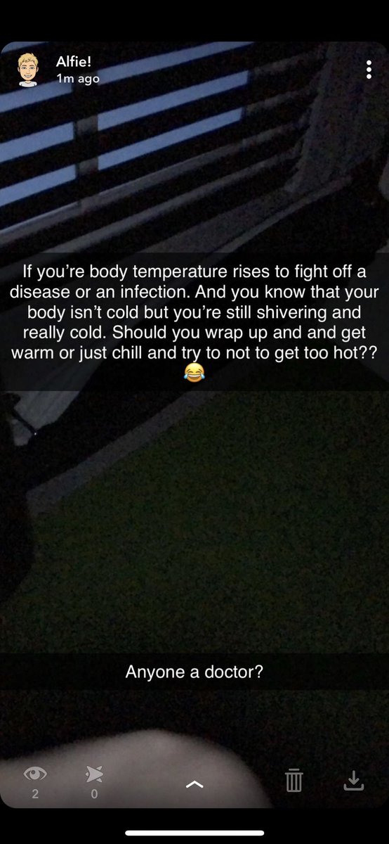 CabbageRavage's tweet image. I need help because I’m freezing but boiling at the same timeee... #docsupport