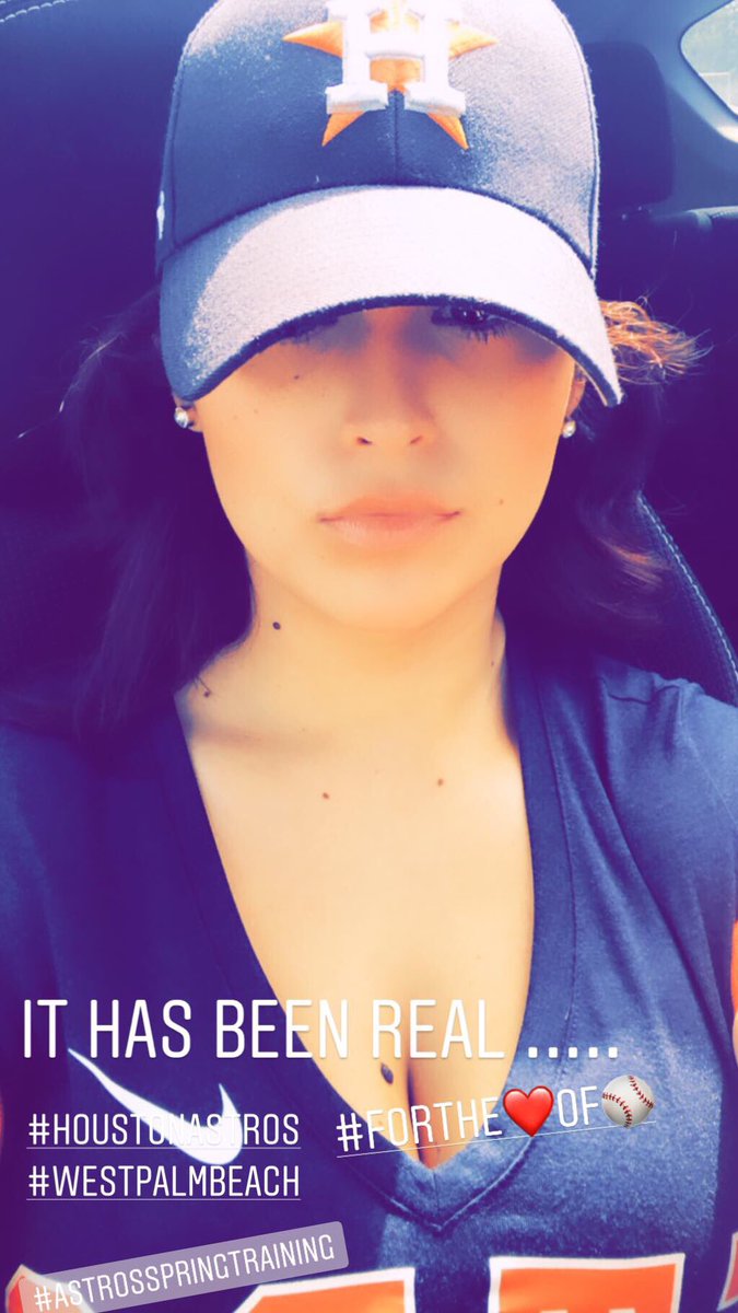 ZeviahZ's tweet photo. #houstonastros #astrosspringtraining #forthe❤️of⚾️ #htownreppin #astrosbaseball #pitcher #baseball #westpalmbeach #2k17worldseries #takeitback #2nbase #1stbase #shortstop #3rdbase #home #3strikes #fitteamballpark #baseballseason https://t.co/kcyQutL9fj