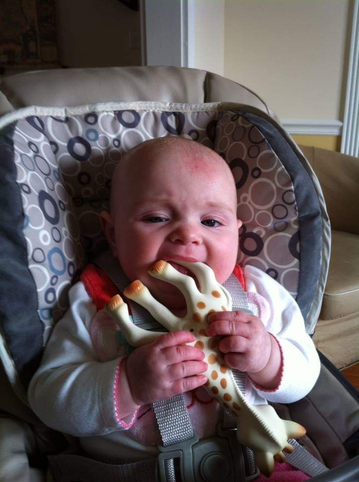 JSztalkoper's tweet image. When that Sophie the Giraffe just tastes sooooooo good!!!😂😂😂