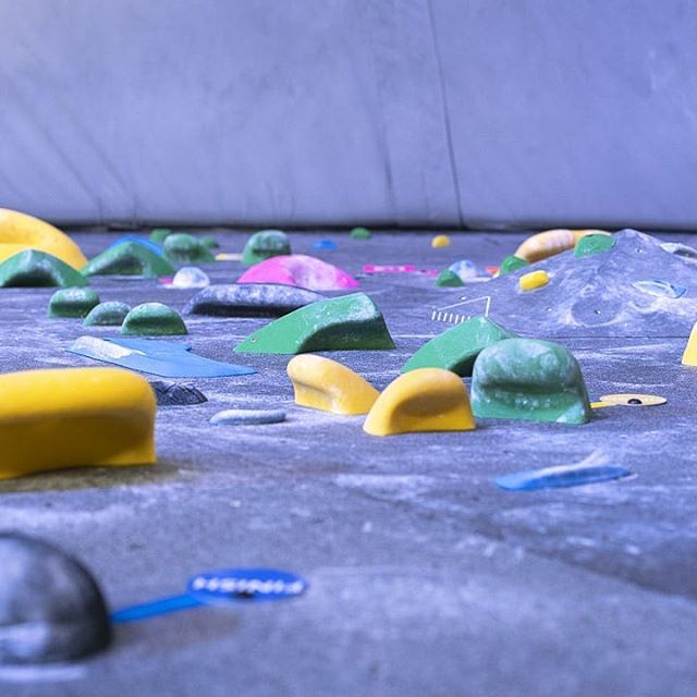 ClimbBasecamp's tweet image. BOULDER CLOSURE NOTICE
.
Dear climbers, we have good news and bad news:
.
bad news: The mezzanine will be closed on Friday March 22nd for some long-awaited repair work from 10AM until the work is completed. We apologize to everyone who was hoping to get … ift.tt/2TQqHLF