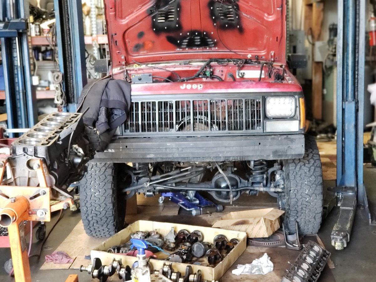 NW6Banger's tweet photo. I didn't choose the jeep life, the jeep life choose me. 🤘🏻 #jeep #straightsixempier #4l #renix #cherokee #xj #jeepfreak #rebuild #morepower #adventures #lovelife #offroad #Mechanic #6banger #engine #stroker #4x4 #mallcrawler #beatnotbabied #rubiconready #4wp #overhaul #project https://t.co/CFfH3omEgw