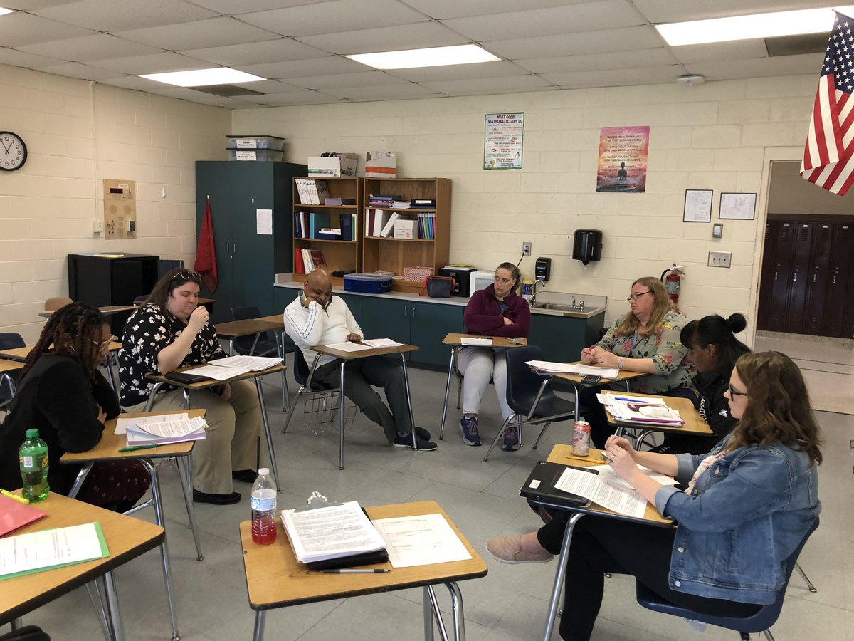 KatCoxEDU's tweet photo. Today’s math coaching with Heather from @NTNMATH  was on Mathematical Practices 1,3&amp;6. Our awesome @SWMiddleCowboys Math teachers reflected on what this looks like for students and how they can better facilitate this in their classrooms. #wwee https://t.co/WCKaSP6e0f