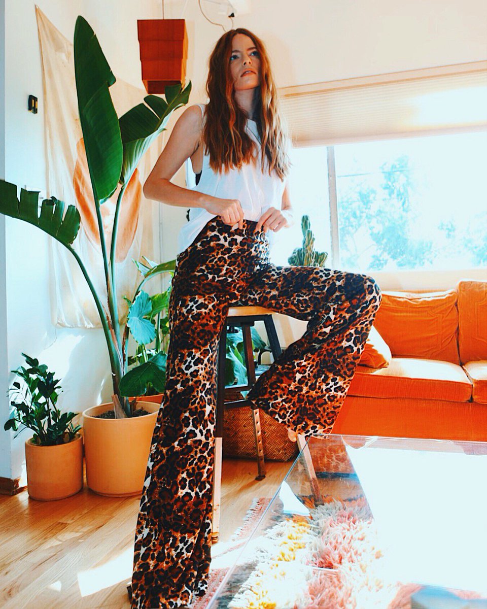 MargiKentStudio's tweet image. Leopard High Waisted Pant 🐆 Available Online Now margikent.com/shop/leopard-p… … #margikent #margikentstudios #margikentdesigns #whatiwore #fashionable #fashionpost #vscostyle #stylegram #fashionaddict #aboutalook #madeinla #studio #lookbook #lookoftheday #ootd #visualart #outfitidea