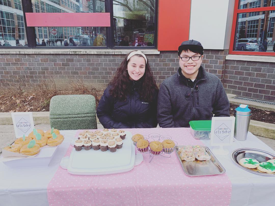 letsbake_tu's tweet photo. Thank you for everyone in supporting our bake sale!! ☘️☘️ 
We still have an hour left, come by and get your treat! 
🍩🍪🧁🍰😋
.
.
.
#saintpattysday #bakesale #letsbaketu #templeuniversity #sweet #studentorganization #treat #🍩 #🍪 #🧁 https://t.co/FNQeGJn5zL