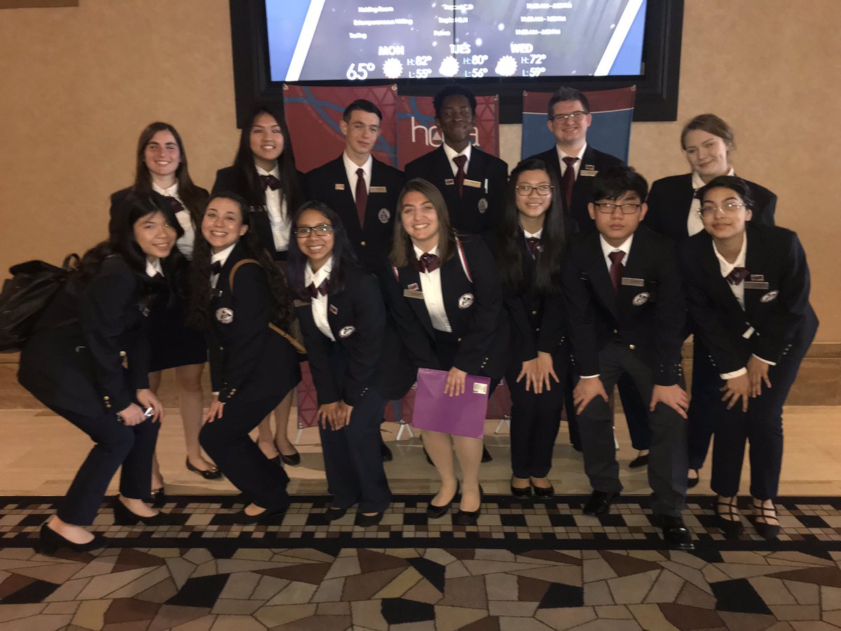 MrsEhrke's tweet photo. Day 1 HOSA Nevada SLC! Good luck to 13 students who are competing in Sports Medicine-Forensic Medicine-Epidemiology-Health Career Display-Extemporaneous Health Poster-Extemporaneous Writing-Job Seeking Skills today &amp; tomorrow! @MrsANowak @DOHS_HOSA @DOSportsMed @DOHS_ORourke https://t.co/rBxxTULbGj
