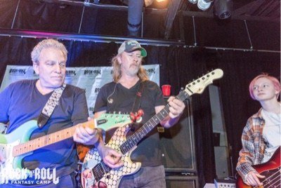 Happy Birthday to Jerry Cantrell of 