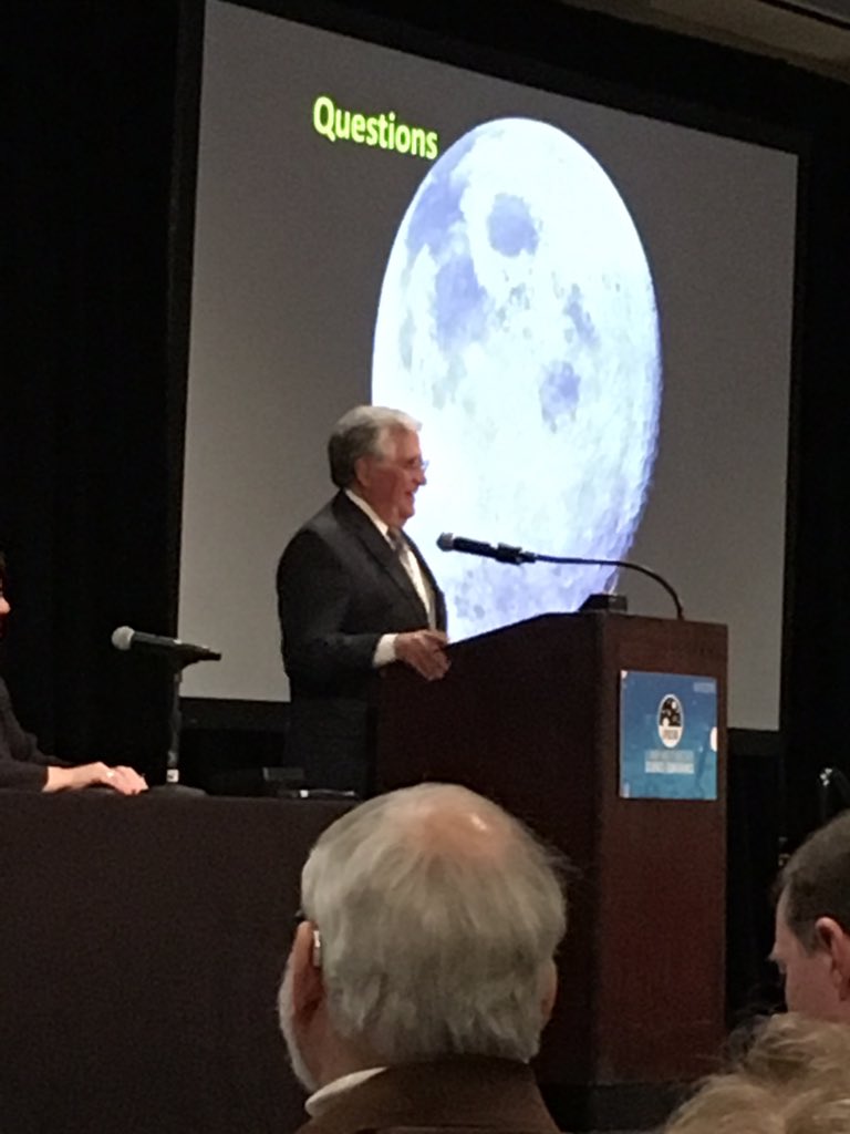 Time for questions! #JackSchmitt #Apollo17 #LPSC19