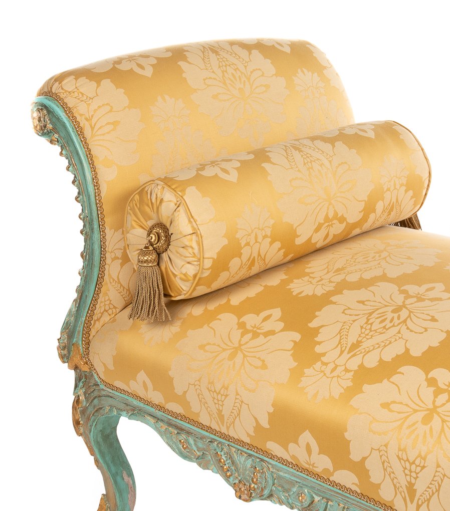 JaneNelsonPR's tweet photo. The owner of this antique scroll arm seat commisisoned @Crowtherandsons to completely restore this treasured piece, old springs were removed, new coil springs and webbing added and then it was upholstered in @Blendworth_Int Montague 4 with bespoke bolster cushions and trimmings https://t.co/KYwHPH61D8