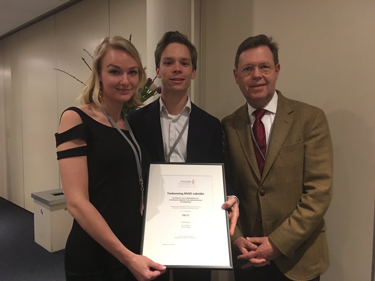 Dutch Benign Liver Tumor Group (@dbltg_official) on Twitter photo Inmiddels al enige tijd geleden, maar niet minder belangrijk:
de Nederlandse Vereniging voor Gastroenterologie ondersteunt de DBLTG met een subsidie van €15.000,-. Een mooi bedrag voor de officiële oprichting, website en het bouwen van de nationale database benigne levertumoren. Inmiddels al enige tijd geleden, maar niet minder belangrijk:
de Nederlandse Vereniging voor Gastroenterologie ondersteunt de DBLTG met een subsidie van €15.000,-. Een mooi bedrag voor de officiële oprichting, website en het bouwen van de nationale database benigne levertumoren.