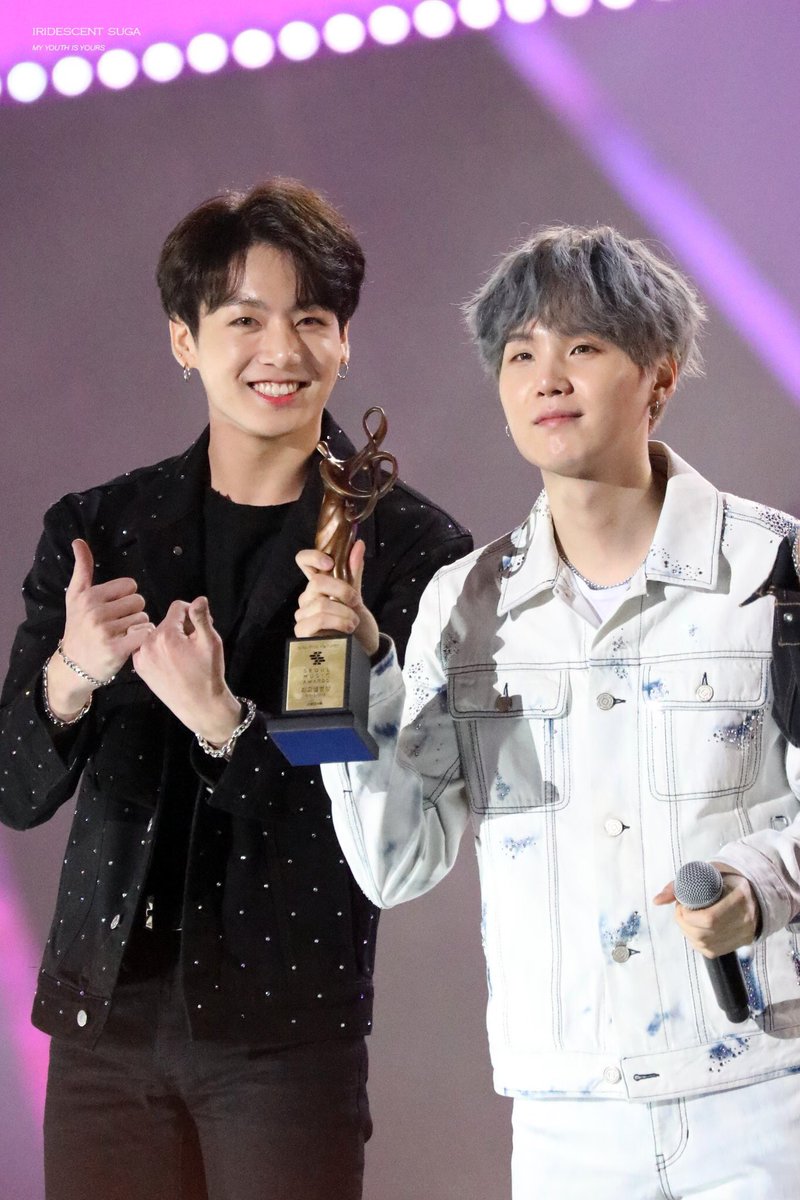 yoonkookgallery's tweet photo. https://t.co/4GhNzCsjWa