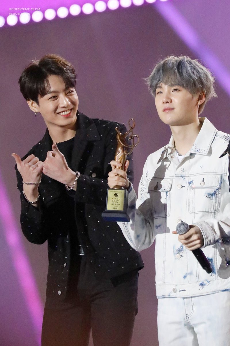yoonkookgallery's tweet photo. https://t.co/4GhNzCsjWa