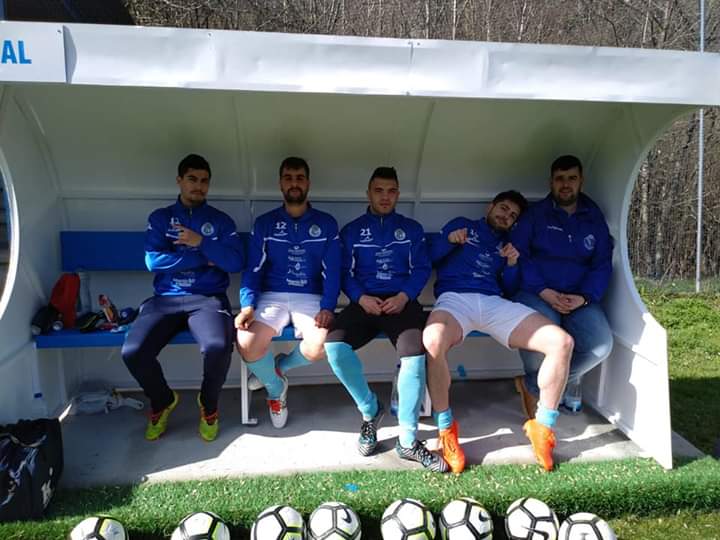 🆕 Onte foi día de partido.

Meira FC 1-4 SDC Roupar

(Marcos Salgado) 

#ForzaMeira 💙