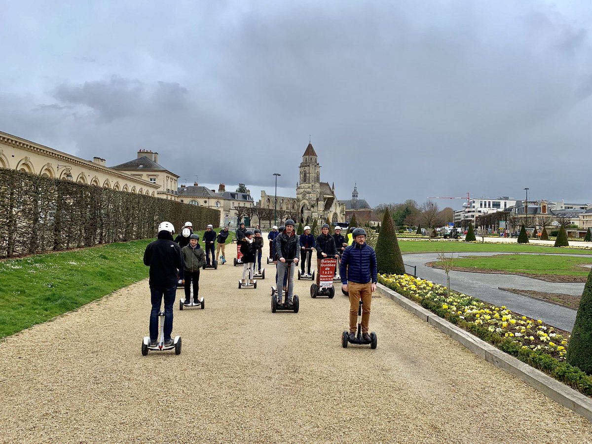 Comongyro's tweet photo. #teambuilding a @caenofficiel @caenlamer en #gyropode #segway avec nous. 
Un excellent choix de #destination #igerscaen #igersnormandie #tourisme de #business #seminaire https://t.co/RFJwKKbwUD
