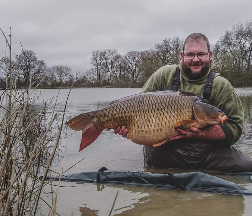 LacSolace's tweet image. Finding commons the quality and size that I was after has not been easy! But I managed to get want I wanted 😉

As well as the big 50 you saw yesterday this was another stunner at over 44lbs. #solacevibe #opening2020