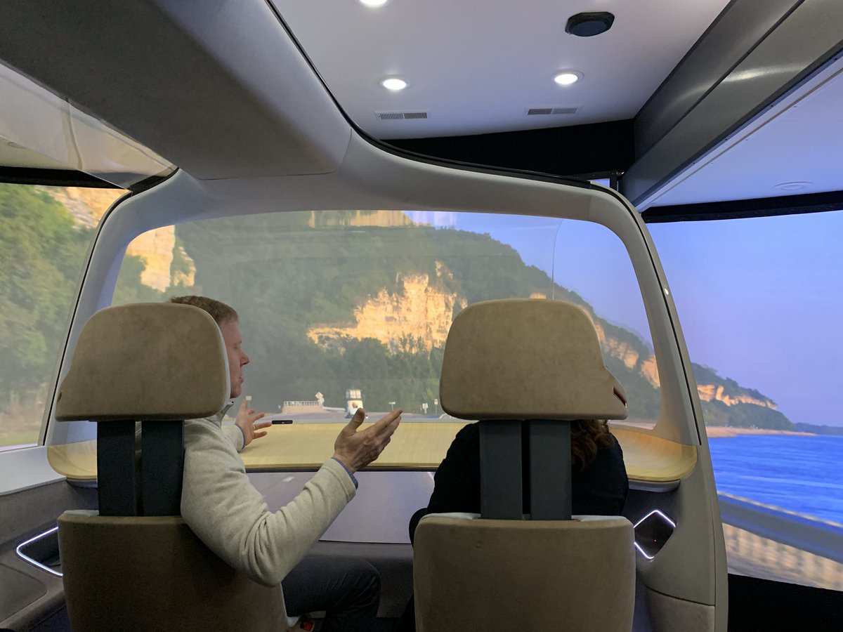 NedaAmidi's tweet photo. Today I experienced a Level 5 (Fully Autonomous) Demonstrator Vehicle ��� model XiM20 @YFAutoInteriors @PlugandPlayTC #thefutureishere #autonomous @d_dilger #relaxingride https://t.co/cWyiBsChew