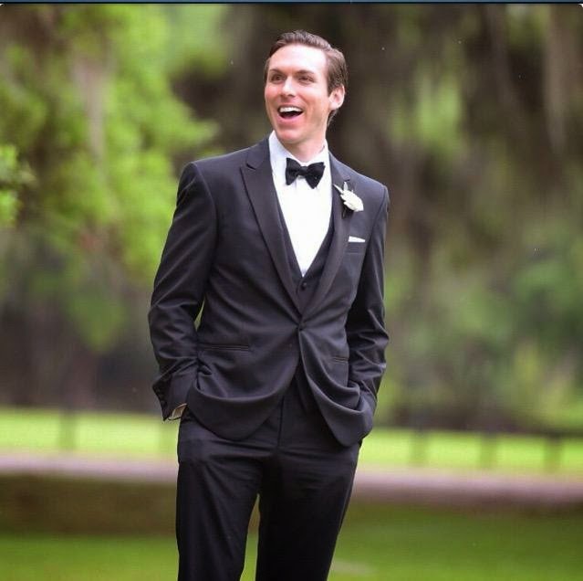 HDClothiers's tweet photo. "Yes, of course, Hamilton Douglass made my awesome tux for my wedding. Take my word for and go see Andrea!" #WedddingWednesday
@Dormeuil @luxurycloth @GoldCoastMag @ftlchamber
#ItsOurCustom #bespoke #menswear #fashion #menswear #ftlauderdale #florida #italian #mensfashionpost https://t.co/39XJSeVJmu