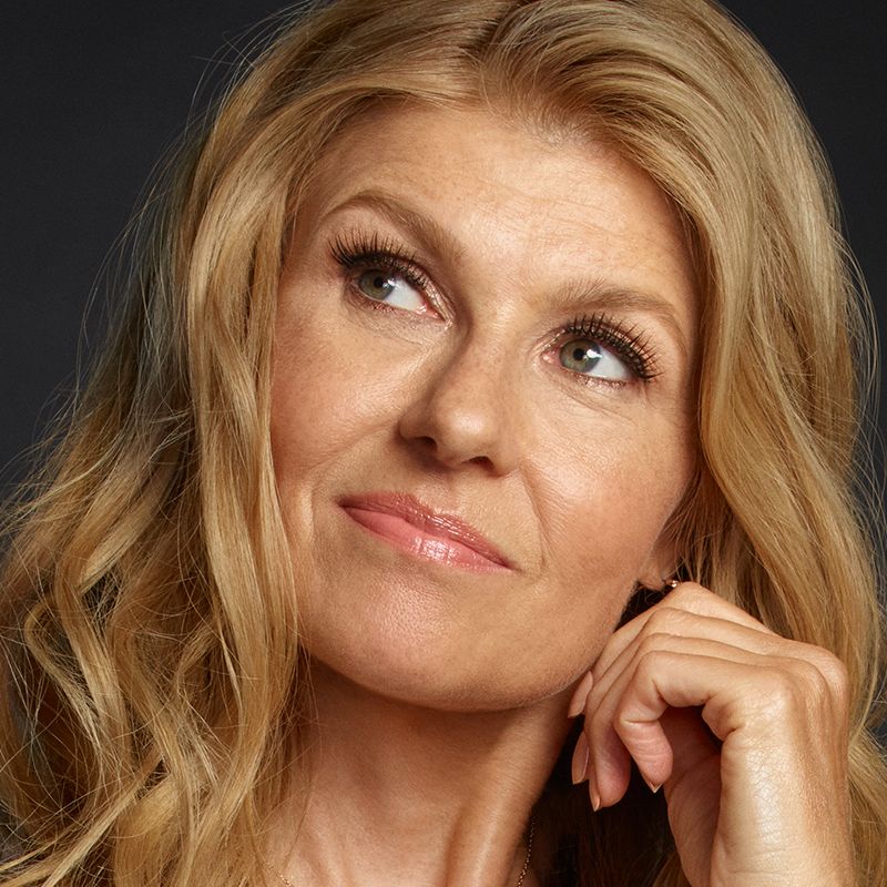 beatrizdinner's tweet photo. Happy Birthday to the very talented Connie Britton! 🎉 https://t.co/fa977XslHM
