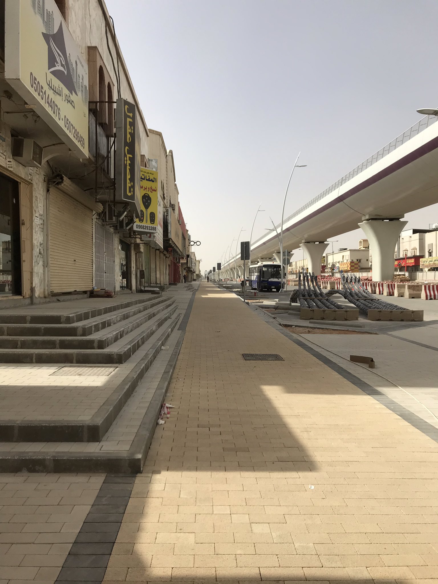 عداد مشاريع الرياض On Twitter صور متفرقة من أعمال المسار البفنسجي ضمن مشروع قطار الرياض يذكر أن طول المسار يصل لـ 29 7كم ويضم 5 محطات و 3 محطات تحويل و 4 مواقف عامة