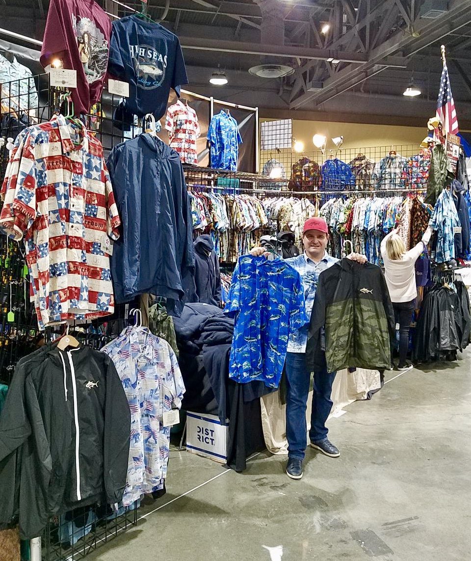 Highseastrading's tweet photo. Come in get it Long Beach!! We have our booth full of #Hawaiianshirt and #MadeInAmerica #clothing #brand #fredhall #fishing #boating #outdoors #fredhall.com #highseastradingco https://t.co/vwS21pIyS0