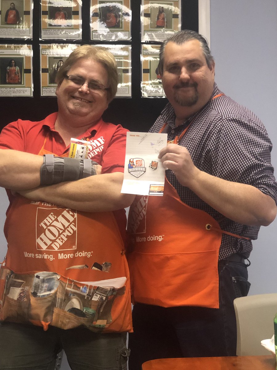 Kevinshaffer061's tweet photo. Finally got my diamond! Proud to work for this company. https://t.co/iKLtnWSjkg