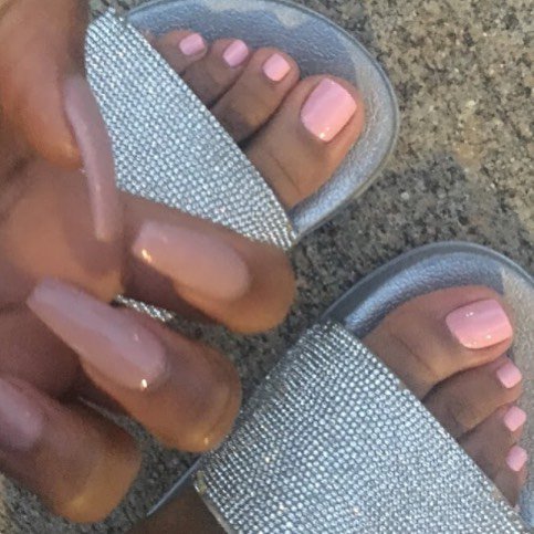GoddessMel98's tweet photo. I will put my feet in your face as long as you behave👣👅
#kik GoddessMel98 
@m_1995_m @RTP1G @PromoPigg @rtserf @FeetPics @rt_feet @UKPrettyFeet @wantgirlsfeet @RTfindomfeet @inatrance4feet2 @BritFootBabes @Fetish_Promos
#humanatm #feetgoddess #cutefeets #domme #findom #paypig https://t.co/PNiK7BIq43