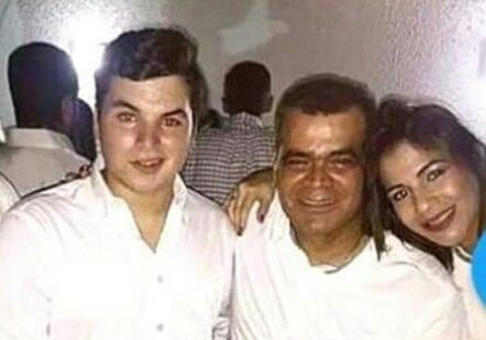 denunciascne's tweet photo. #6Mar Este pajarito pensaba q iba a pasar desapercibido ... Se trata de Miguel Schmilisky tiene 18 años  pero ya
Vive como todo un magnate gracias a su tío el enchufado Padrino Lopez. Vive en #Florida 

@marcorubio 
@POTUS https://t.co/GG2Wnru5he