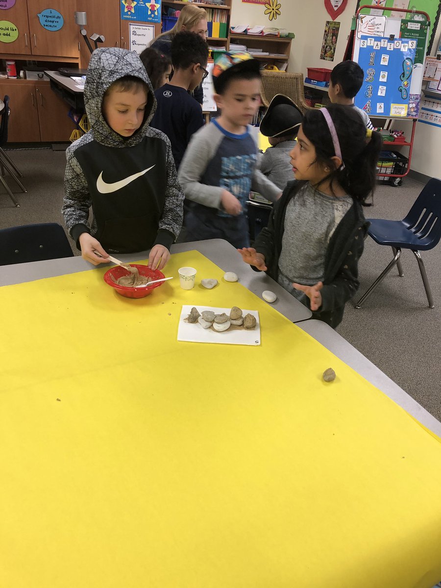 PrinPatrick's tweet photo. 1st grade learns about adhesives and creates their own mortar for building their wall!  Awesome @CarlisleCoyotes https://t.co/4Uo3pVd5QC