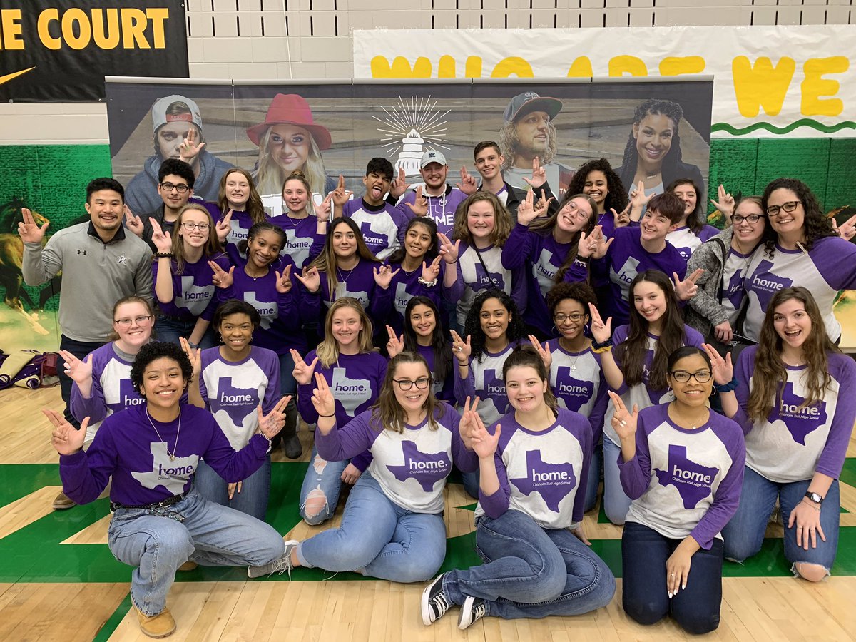 CT_RangerNation's tweet photo. What a great day to be reenergized at this point in the school year! Grateful for @drphilcampbell and @mikesmithlive along with @J_Renaissance and all they add to campuses across America! #ClothespinCompliments #TrashCrew https://t.co/qi6nzS77OE