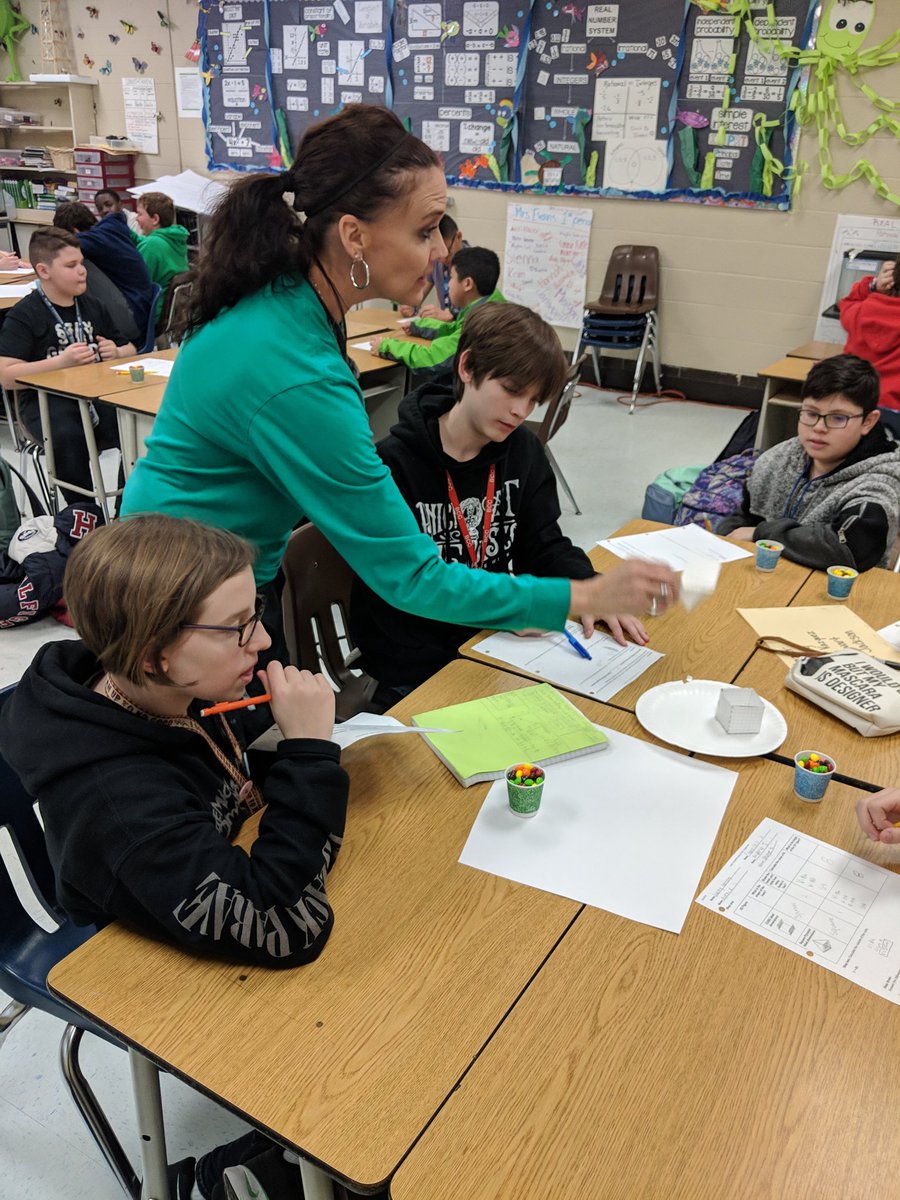 Heather_Myers8's tweet image. Math is even more fun when Skittles are involved! @zetta4kids guiding her Ss as they discover volume of pyramids @brenhamjhs #IChooseBrenham #BrenhamUnited
