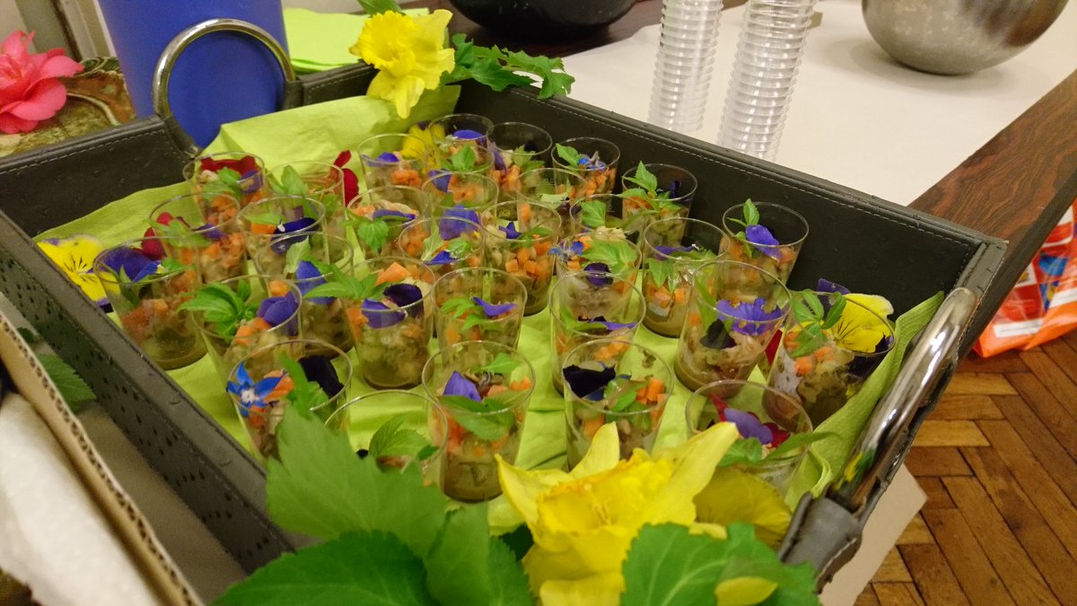 fee_Plaisir79's tweet photo. AG de l'association de l'Angélique à la mairie de Niort.
#poitou #niort #angeliquedeniort #angélique #Alimentation #maraispoitevin https://t.co/Yz0C44OB3P