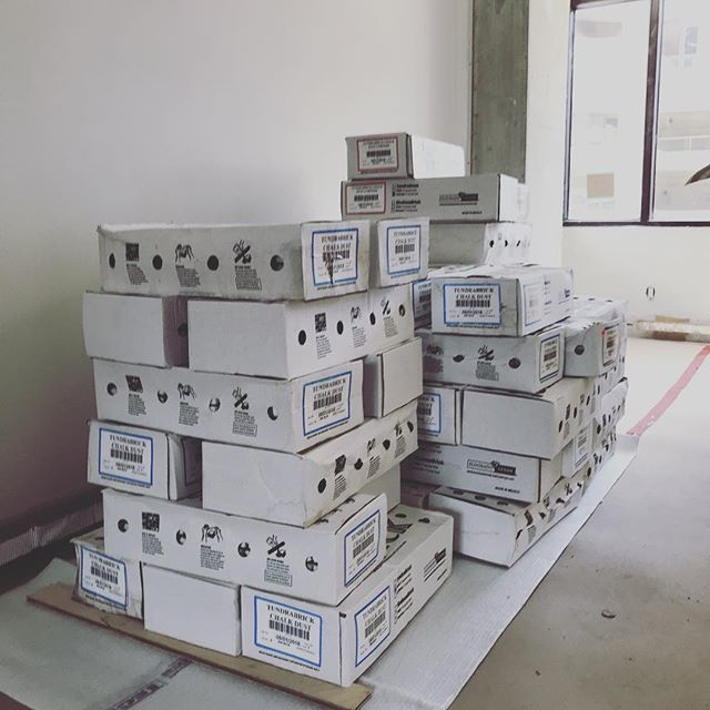 MatchlessJules's tweet photo. The stone has arrived.  It is going to make this suite look fabulous!  Accents where needed. Kitchen arrives tomorrow. Should be a big change by Friday. 
#culturedstone #brickveneer #eauclaire #yyc #renovation  @mc_designs_interiors https://t.co/9q8qSpkxsO https://t.co/ok5TU0SUej