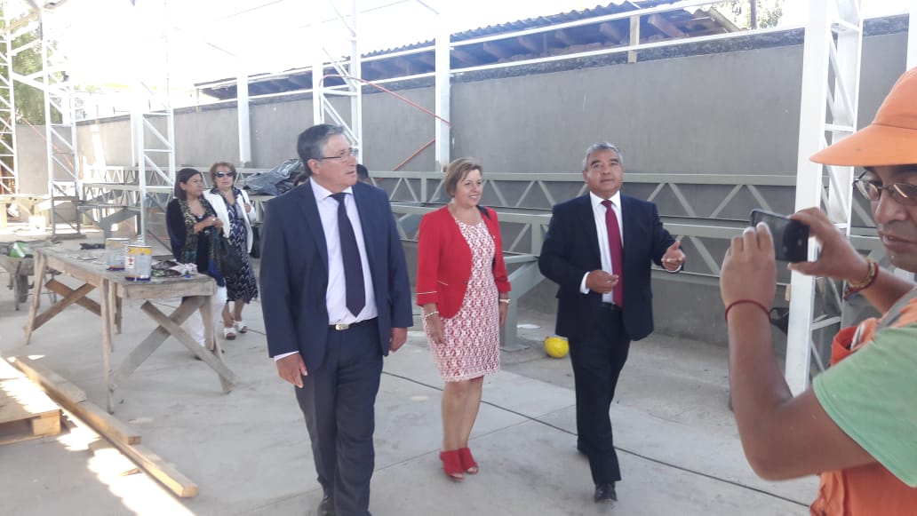 DeproeNuble's tweet photo. Inauguramos el #AñoEscolar2019 en la comuna de Quirihue junto a la @Gob_Itata, @RossanaYanezF y el alcalde Richard Irribarra. Jefa @DeproeNuble visitó Escuela Nueva América y Liceo Politécnico Carlos Montané Castro. https://t.co/FTnZx5q7kB