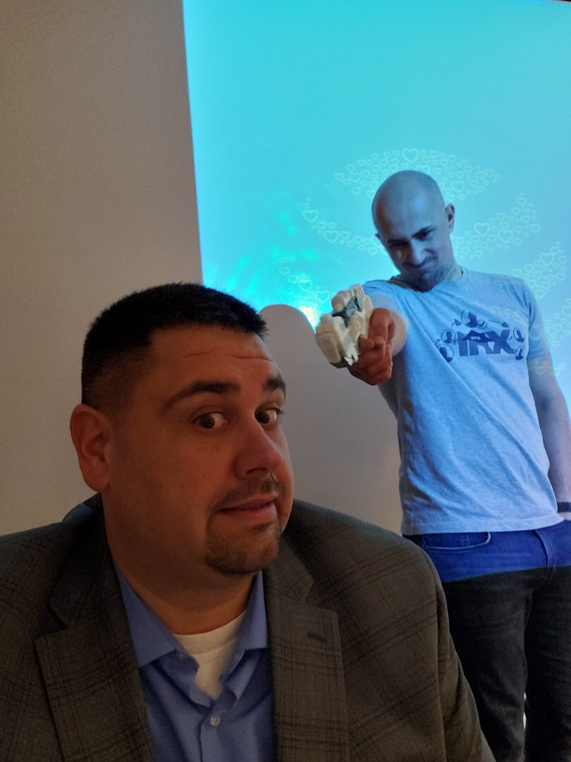 <a href="/apaoloni02/">Alex Paoloni</a> quit posting unflattering photos!