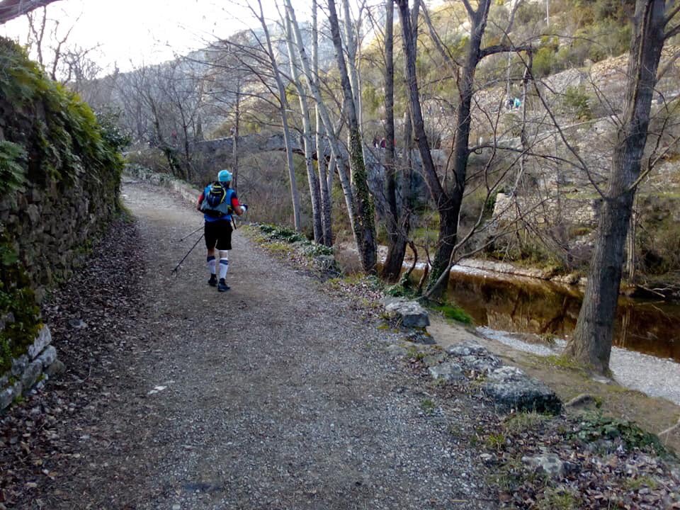JuSports30's tweet photo. 1200 trailers sur 4 parcours de 11, 21, 62 et 100 kms. 1 temps magnifique qui va aider les participants. Et 1 but...être finisher! Quelle que soit la distance. Car vu le niveau des trailers présents, le #ceventrail est 1 #Trail qui compte. + de détail sur le facebook @JuSports30 https://t.co/8McCZ8cVBH
