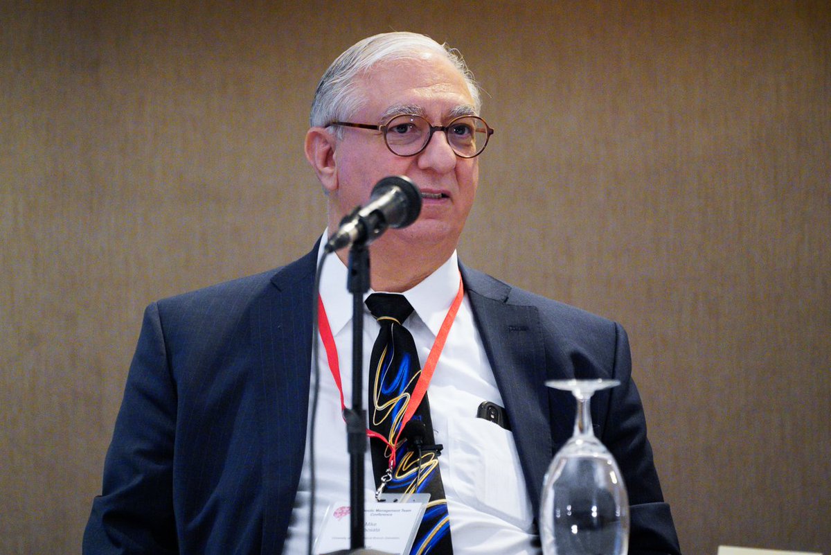 "Algorithms are living documents, they constantly improve and change"  
Panel discussion now on stage at #DMT2019