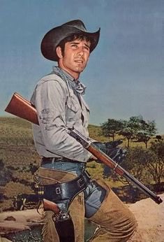 brolensky's tweet photo. Jess Harper kicking ass is 👏 why 👏 I 👏 watch👏 Laramie👏 on 👏 @STARZ Encore West 👏 #RobertFuller #JessHarper #Laramie #westerns https://t.co/7MftDIRhG0