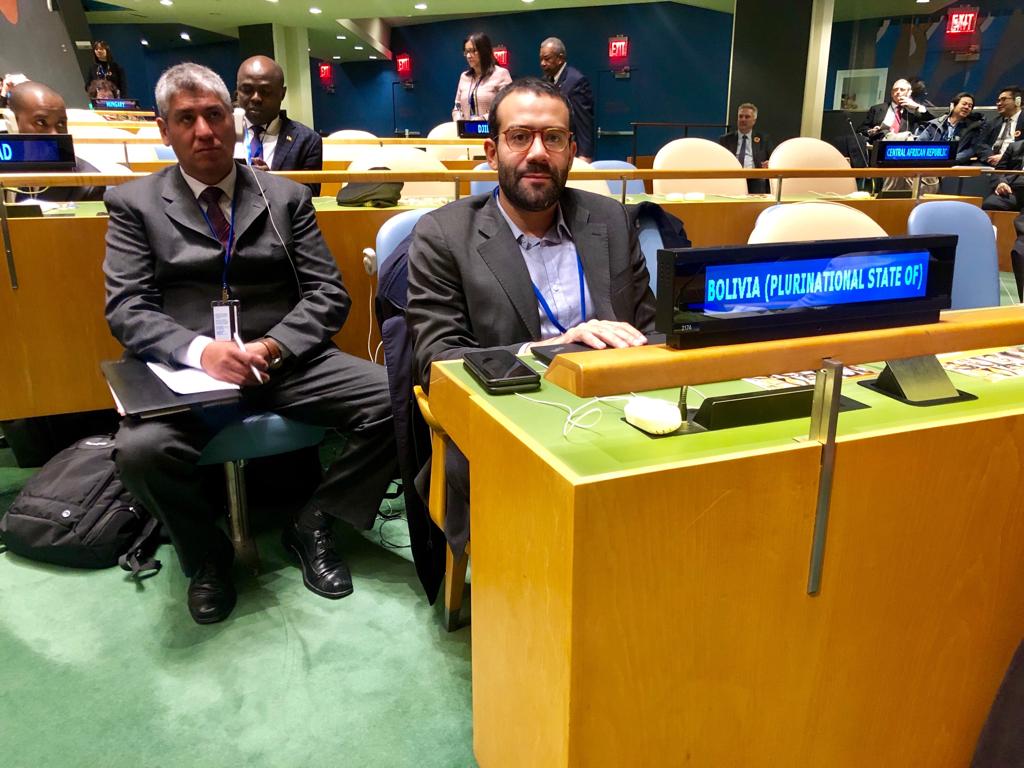 INE_Bolivia's tweet photo. #Ahora | El Director del #INEBolivia @SantiagoFarjat participa del 50° periodo de sesiones de la Comisión de Estadísticas de las Naciones Unidas que se realiza del 05 al 08 de marzo en la ciudad de Nueva York.
#UNSC50 https://t.co/VsTeJdXPYL