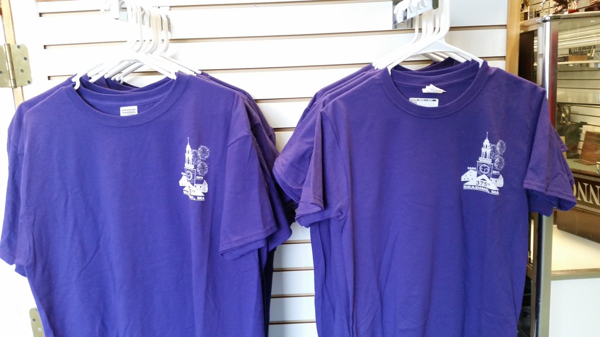 ReadingTrophy's tweet photo. @reading375 shirts are here, stop by and pick one up and show your town pride #readingmass #reading #reading375 #01867 https://t.co/PY3qweijSW