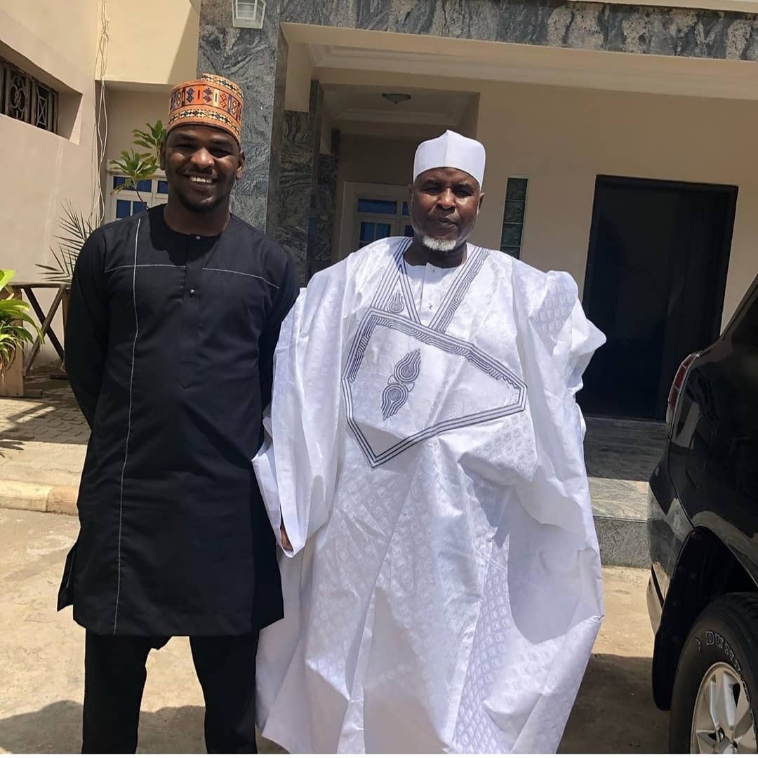 aunazifi's tweet photo. Alhaji Abdulmunaf Y. I. President Azman Group @AzmanAir
Congratulations on your well deserved Award, I pray may Almighty Allah give you more wisdom to serve Humanity Amen. @AzmanAir @amb_abbas @dadiyata @JaafarSJaafar @daily_nigerian https://t.co/25CWrP8ABn