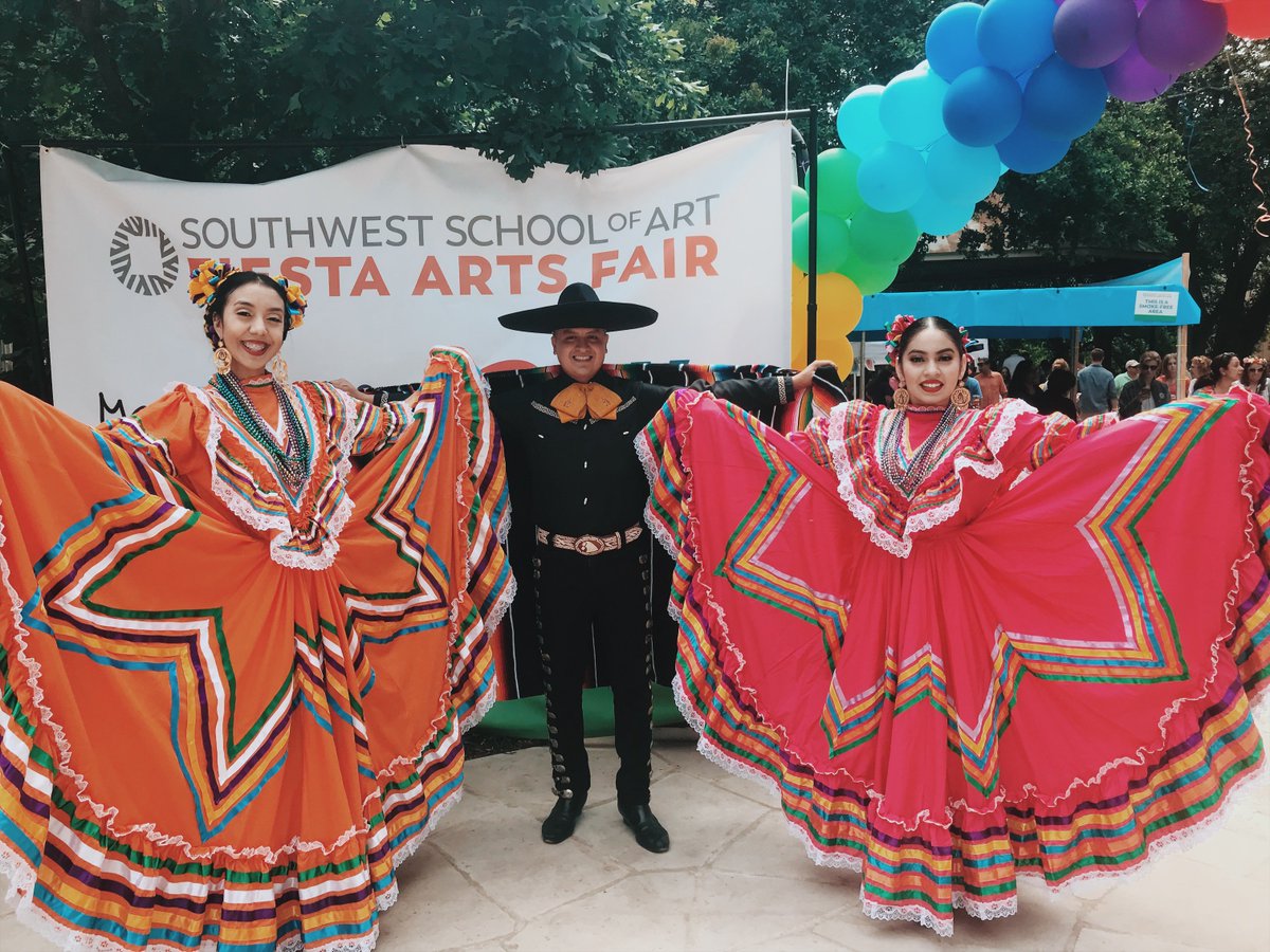 utsaarts's tweet photo. Who's ready for the 46th annual Fiesta Arts Fair? Advanced tickets will go on sale TOMORROW, Thursday, March 7. Get yours here: https://t.co/N9sU3u3zG6
#FiestaArtsFair2019 #Fiesta2019 #VivaFiesta #ssacommunity https://t.co/g9Pi2mtSDD